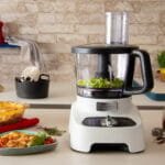 Moulinex Double Force Food Processor with 8 attachments for 27 functions, 1000 watt, 3L Bowl, 2L Blender - FP823125 - Image 2